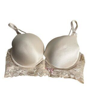 La Senza Women's Beige Beyond Sexy Lace Lightly Lined Bra